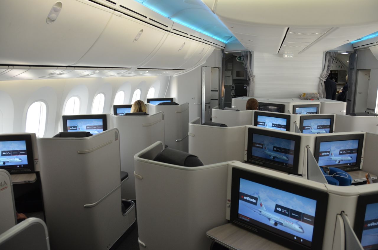 Review: Air Canada Business Class B787-8, Vancouver International