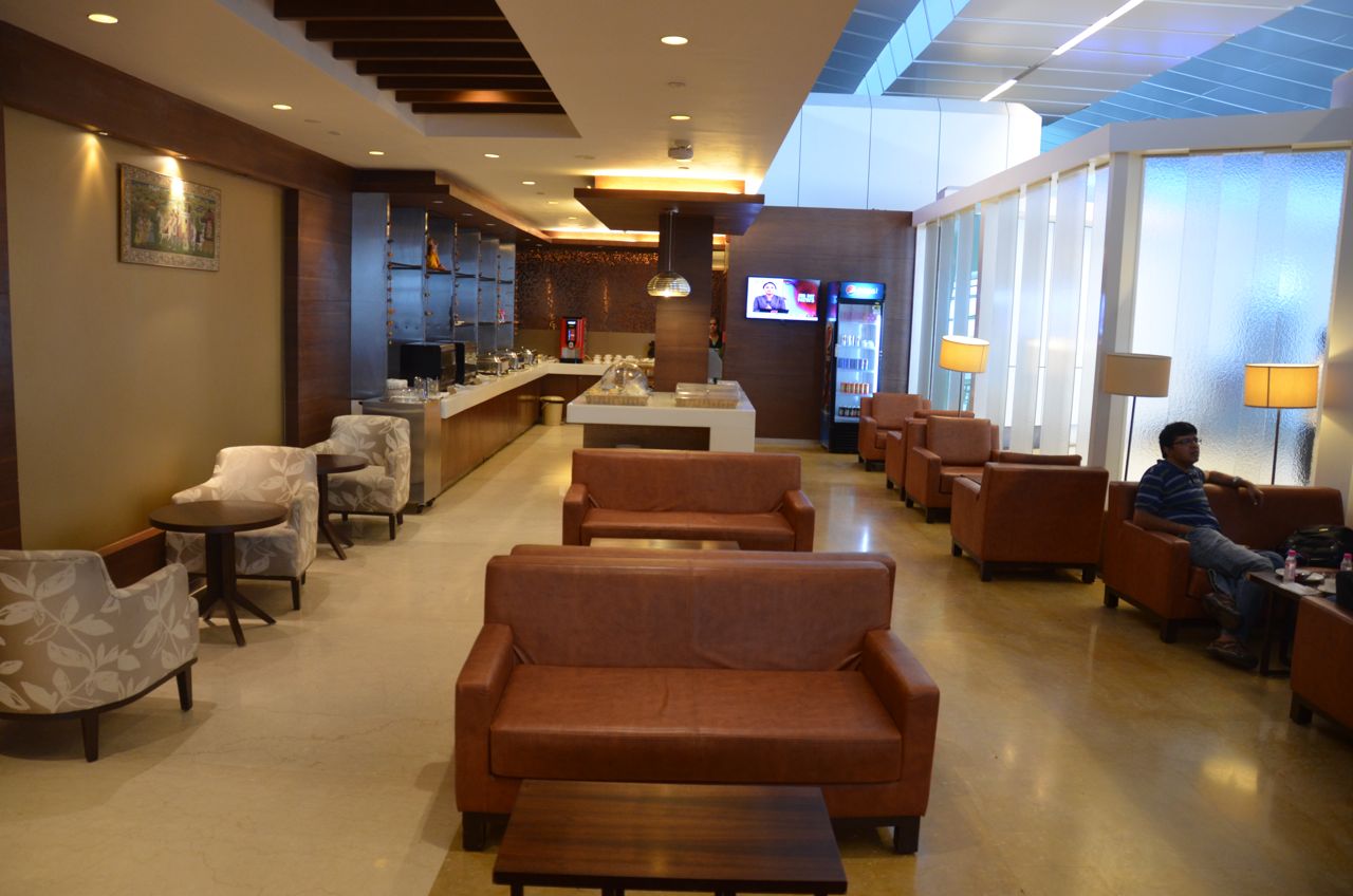 Review: Air India Maharajah Domestic Lounge, Indira Ghandi New