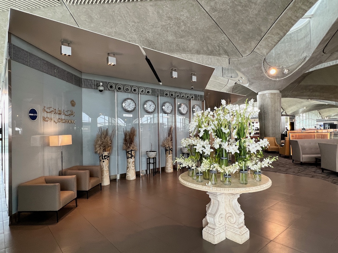 royal jordanian crown lounge
