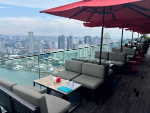 Cé La Vi SkyBar Lounge Experience at Marina Bay Sands, Singapore
