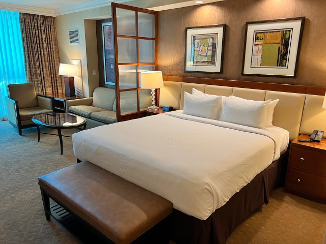 Review: The Signature at MGM Grand – MGM Collection, Las Vegas, USA ...