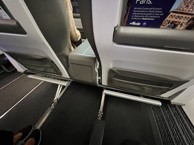 Review: Alaska Airlines New First Class B737-9 Max, Las Vegas – Seattle